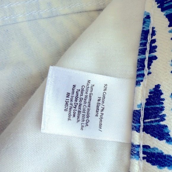 Vineyard Vines Women’s Nautical Zebra Print Jeans - Picture 3 of 6